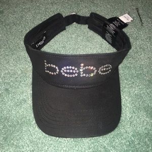 Bebe hat